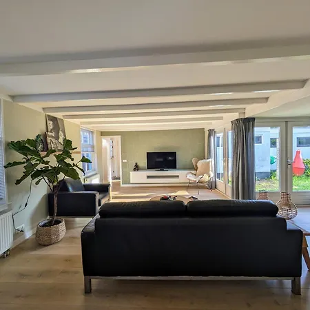 Apartment Noordwest 5 Egmond aan Zee